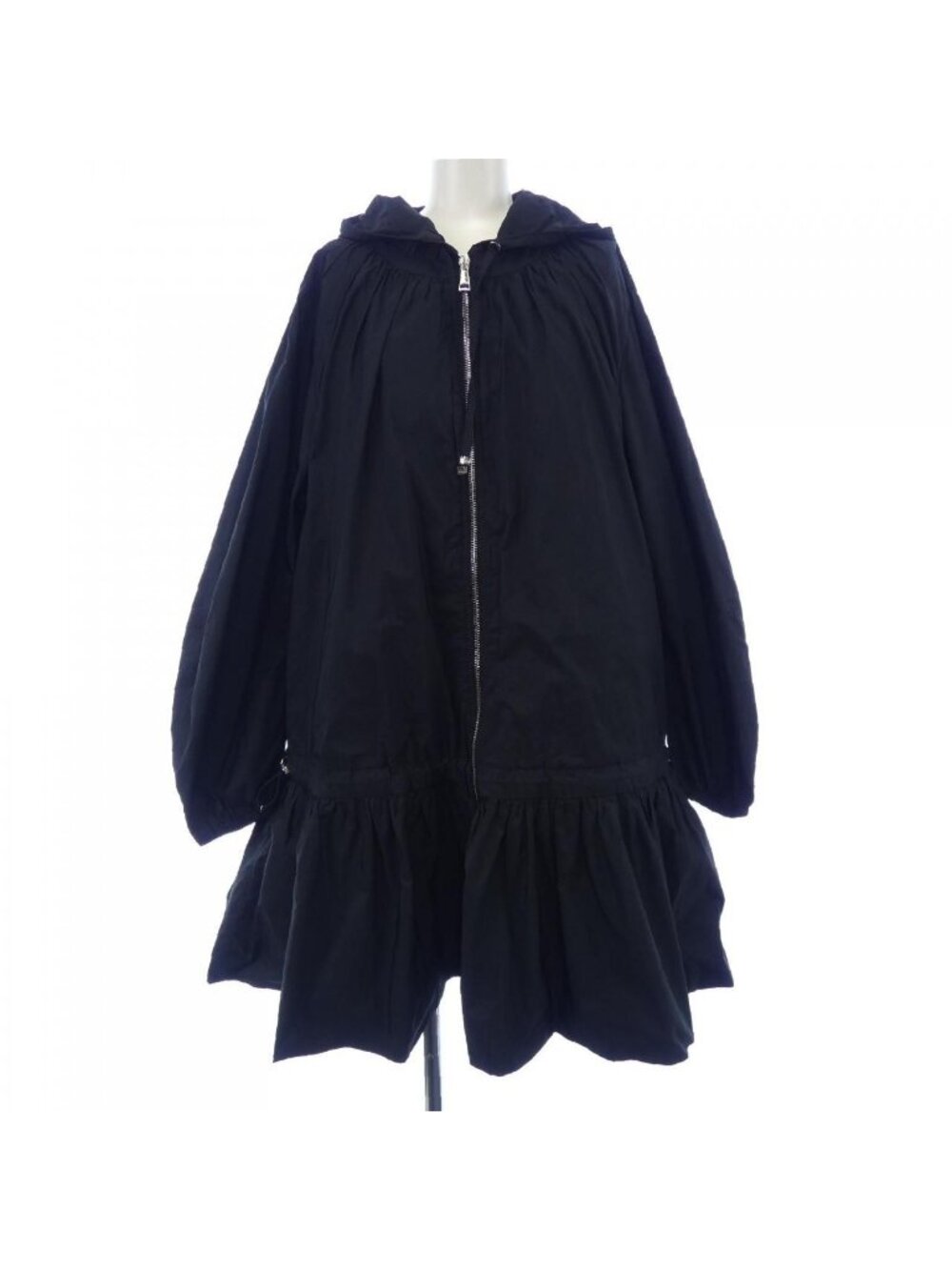 Moncler Bernieres Coat Black